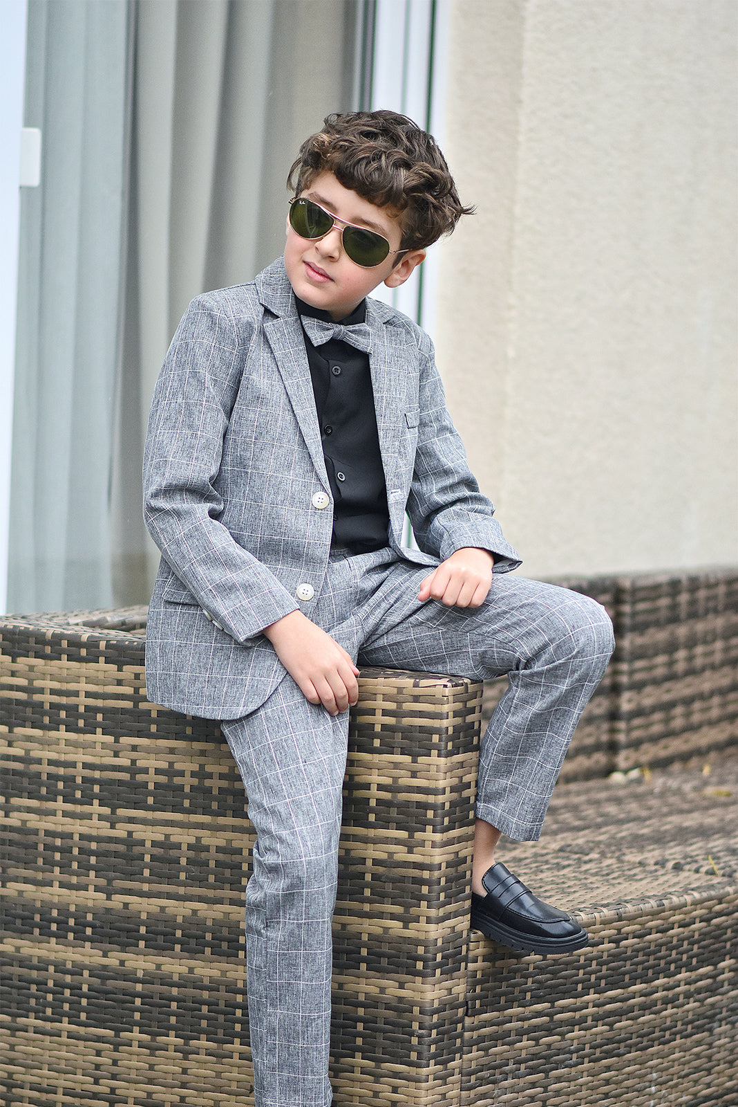 Conjunto de chaqueta y pantalón de traje a cuadros formal de negocios para niño