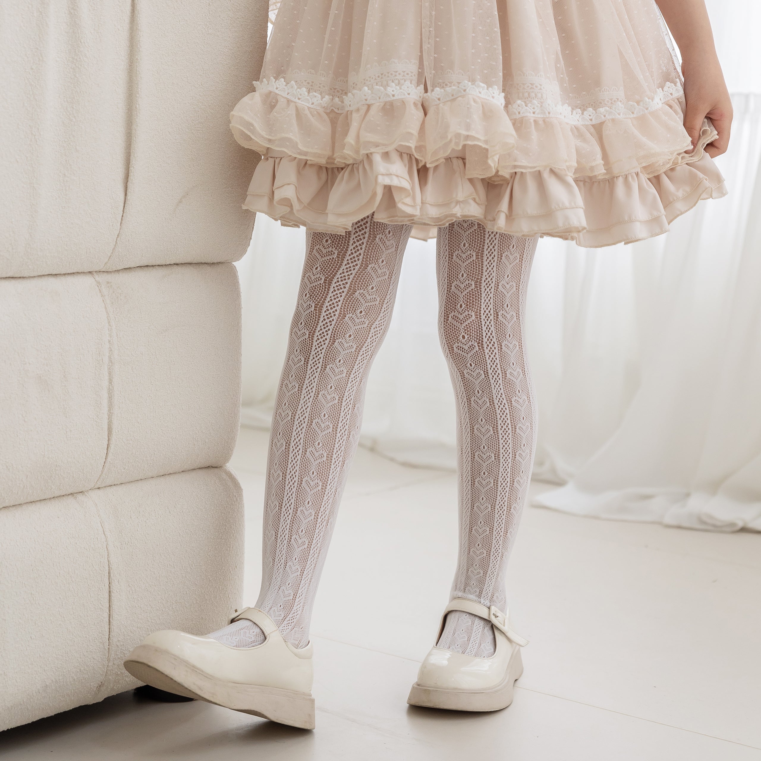 Girls Lace Tights Kids Sheer Patterned Fishnet Stockings 2 Pack Hollow Dance Pantyhose