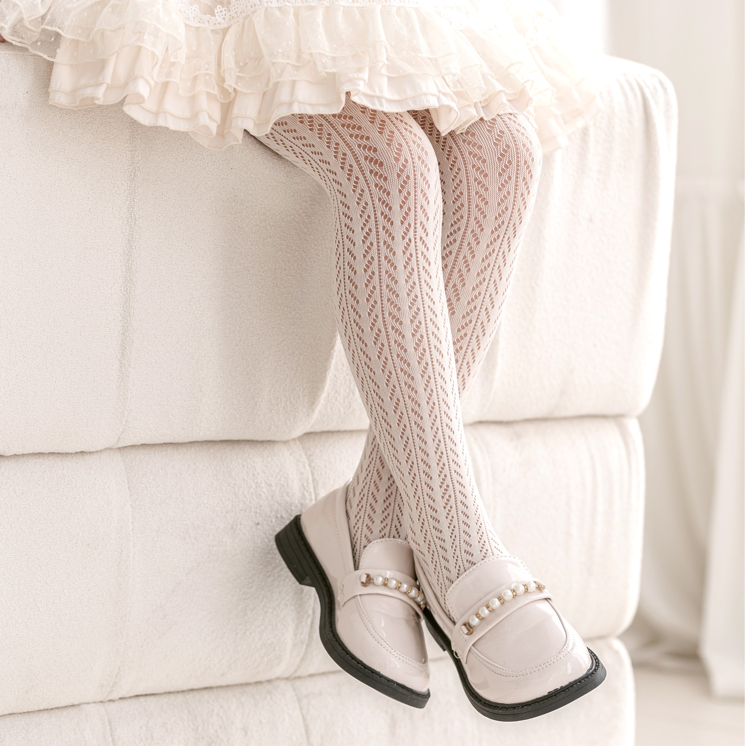 Girls Lace Tights Kids Sheer Patterned Fishnet Stockings 2 Pack Hollow Dance Pantyhose