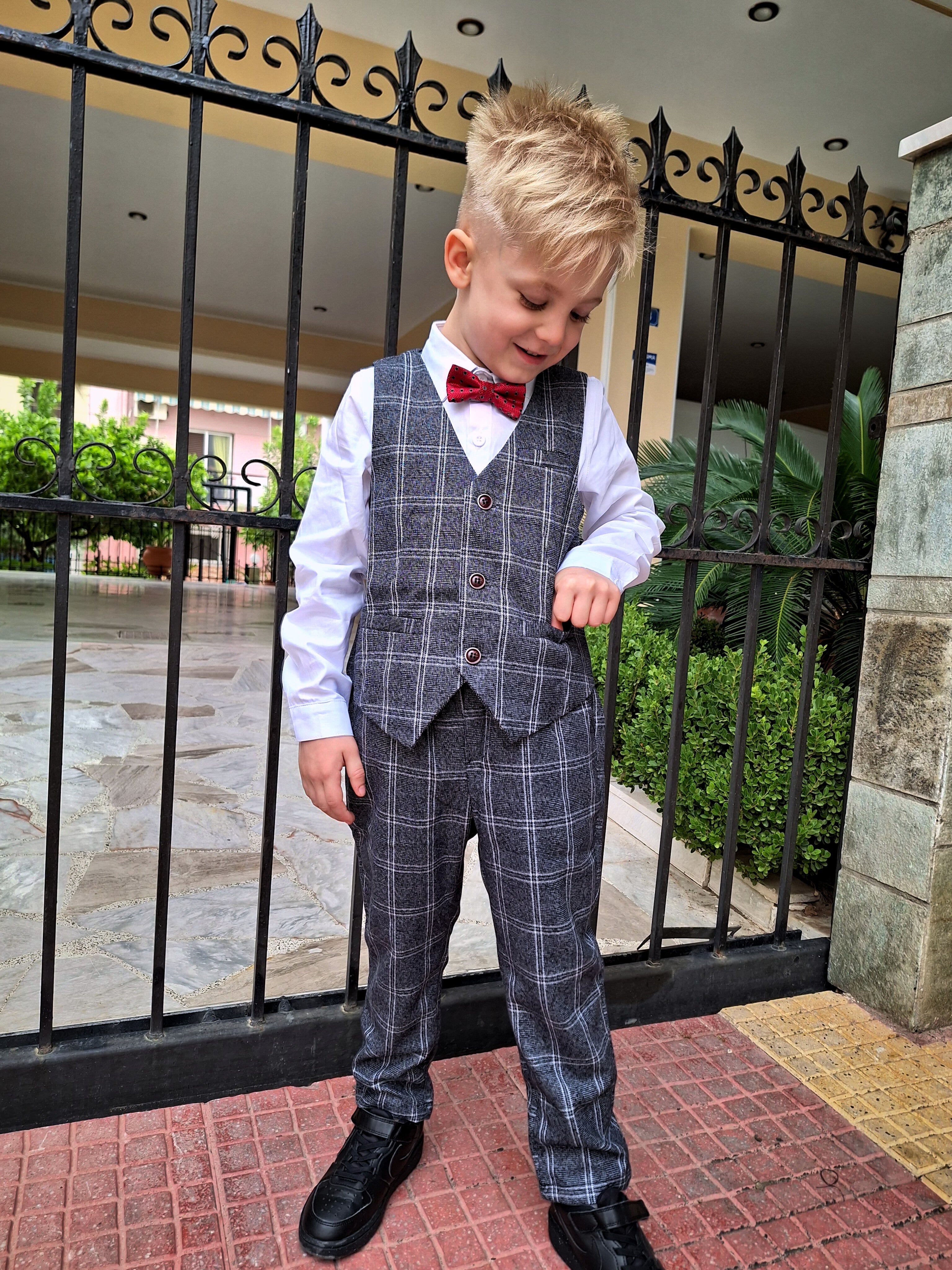 Boys Vest Pants Set Plaid Dress Suit with Shirt
